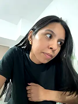 Valeedoll online show from November 2025 03:06:01 AM