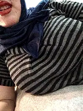 Malak-26 online show from February 2026 10:18:01 PM