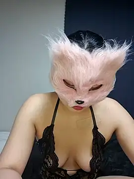 Kor Cat online show from February 2025 10:50:01 AM