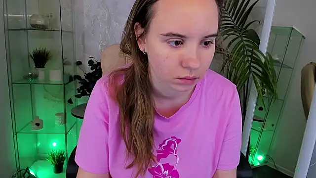 Lika 0ne online show from January 2026 12:09:02 PM