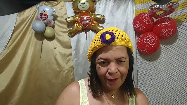 Snapshot of alina_maturehot chatting on February 2025 05:08:01 AM alina maturehot online show from February 2025 05:08:01 AM