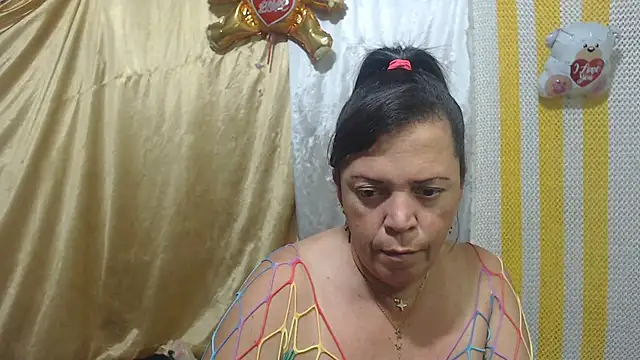 Snapshot of alina_maturehot chatting on March 2025 08:11:02 PM alina maturehot online show from March 2025 08:11:02 PM