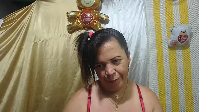 Snapshot of alina_maturehot chatting on March 2025 12:20:01 PM alina maturehot online show from March 2025 12:20:01 PM