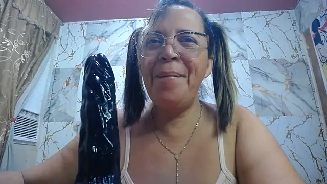 Snapshot of alina_maturehot chatting on June 2026 09:30:01 AM alina maturehot online show from June 2026 09:30:01 AM
