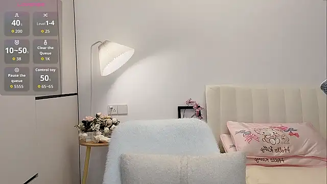 yunyun121 online show from September 2025 03:24:01 PM