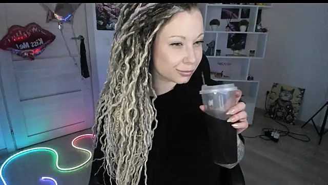 HoneySallyMoore online show from March 2026 04:34:01 PM