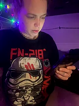 favoritestepsis online show from September 2025 12:45:02 AM