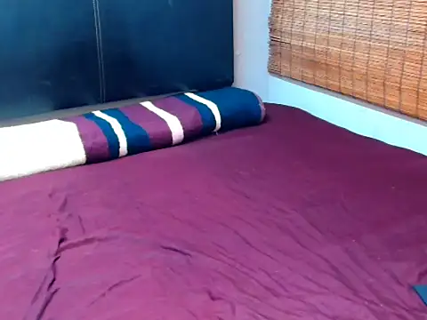 AfricanChinese online show from February 2026 07:40:01 PM