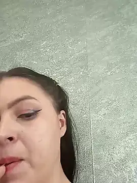 Greta Tamar online show from February 2025 11:19:02 AM