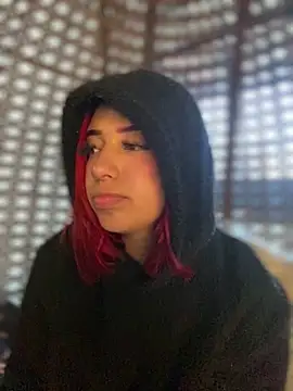 Scarlett-LS online show from March 2025 11:33:01 AM