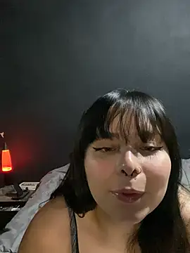 Snapshot of Solo_yoss chatting on February 2025 05:16:01 AM Solo yoss online show from February 2025 05:16:01 AM