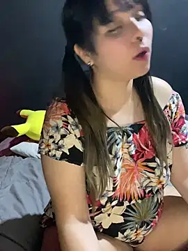 Snapshot of Solo_yoss chatting on March 2025 04:45:02 AM Solo yoss online show from March 2025 04:45:02 AM