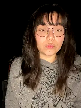 Snapshot of Solo_yoss chatting on October 2025 06:13:02 AM Solo yoss online show from October 2025 06:13:02 AM