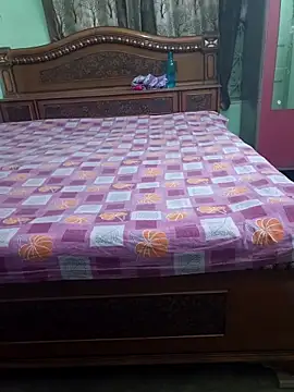 Lizza boudi online show from November 2025 03:29:01 AM