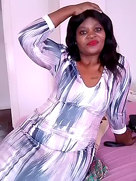 Snapshot of BigbootyliciousXXX chatting on March 2025 01:04:01 PM BigbootyliciousXXX online show from March 2025 01:04:01 PM