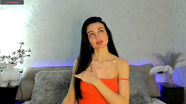 Tina Mart online show from March 2025 07:32:01 PM