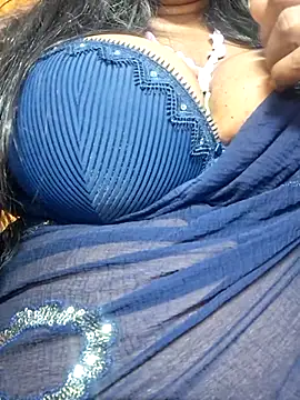 SX-JUHI online show from September 2025 10:57:01 PM