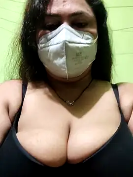 Snapshot of rani130 chatting on February 2025 05:32:02 PM rani130 online show from February 2025 05:32:02 PM