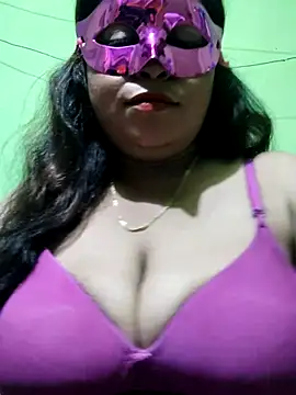 Snapshot of rani130 chatting on February 2025 04:53:01 PM rani130 online show from February 2025 04:53:01 PM