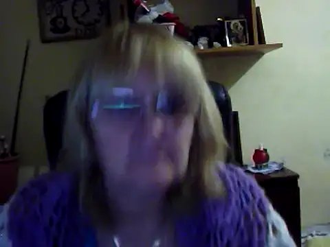 Violet5364 online show from March 2025 07:45:02 PM