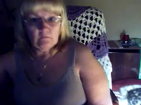 Violet5364 online show from March 2025 08:52:02 PM