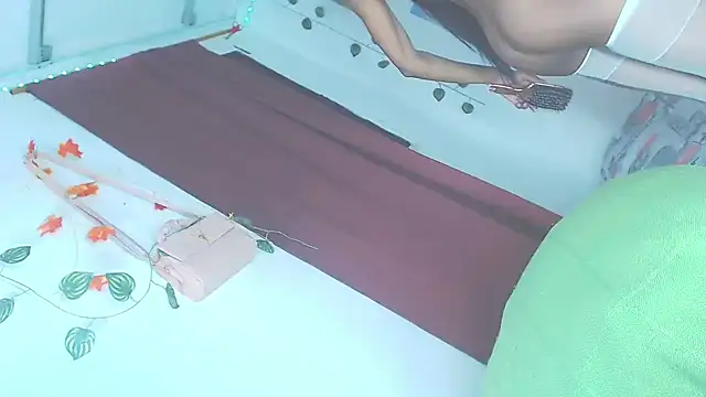 salome hotxxx online show from September 2025 05:51:01 AM