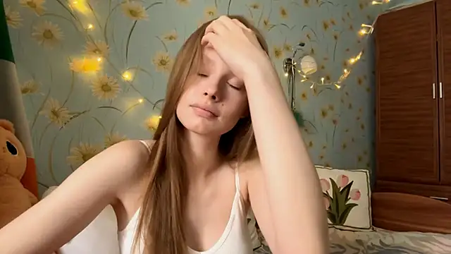 BeckyDwinell online show from March 2025 11:19:01 AM