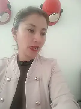 Snapshot of Cielo_carpentier69 chatting on May 2026 05:20:02 PM Cielo carpentier69 online show from May 2026 05:20:02 PM