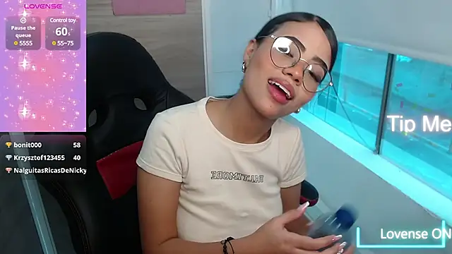 Sussan love01 online show from March 2025 08:21:01 PM