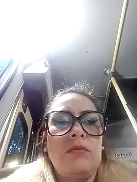 CandieGilson   online show from September 2025 10:52:02 AM