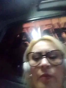 CandieGilson   online show from March 2026 11:16:01 AM