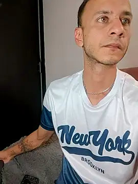 Jehan Soto online show from September 2025 07:30:02 PM