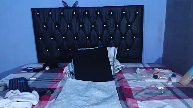 kaisalov  online show from February 2025 09:53:02 PM