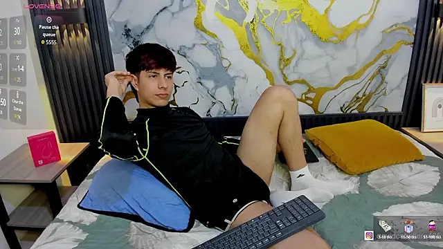 Estiv18  online show from February 2026 06:10:02 AM