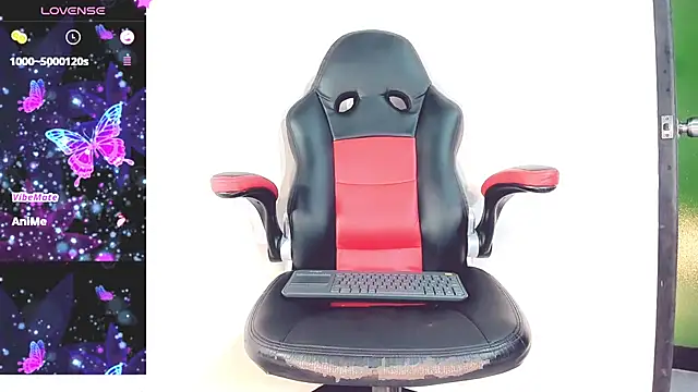 Snapshot of katha_Crawford chatting on February 2025 10:37:01 PM katha Crawford online show from February 2025 10:37:01 PM