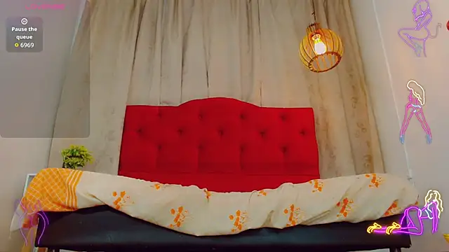 Snapshot of katha_Crawford chatting on September 2025 07:08:02 PM katha Crawford online show from September 2025 07:08:02 PM