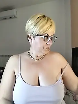 Pumabionda online show from February 2026 03:22:02 AM