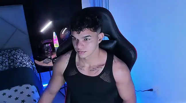 Snapshot of samm_sv chatting on March 2025 03:54:02 AM samm sv online show from March 2025 03:54:02 AM