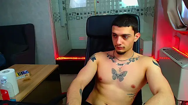 OscarGriffin online show from February 2025 08:29:02 AM