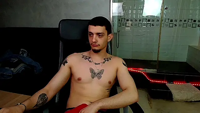 OscarGriffin online show from February 2025 02:35:02 PM