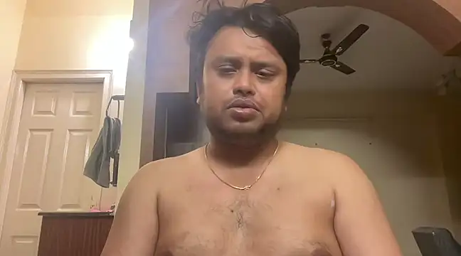 Kristi Uniq online show from March 2025 06:45:02 PM