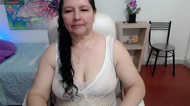 Snapshot of leonela_69 chatting on March 2025 11:50:02 PM leonela 69 online show from March 2025 11:50:02 PM