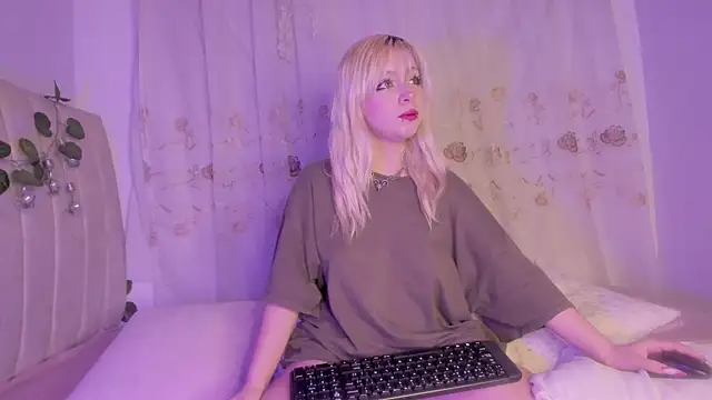 purplelilith3 online show from September 2025 10:20:01 AM