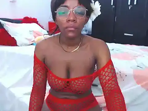 Keyra Dainty online show from February 2025 10:26:01 AM