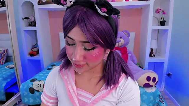 miss   megan online show from October 2025 06:08:01 PM