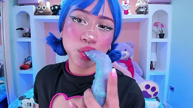 miss   megan online show from October 2025 06:06:02 PM