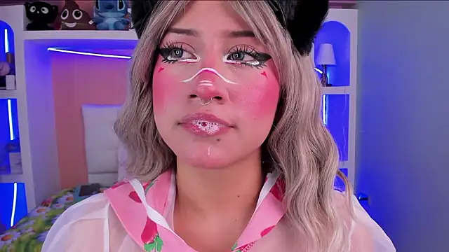 miss   megan online show from February 2026 02:07:02 AM