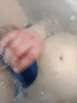 flo000031 online show from March 2026 11:58:01 AM