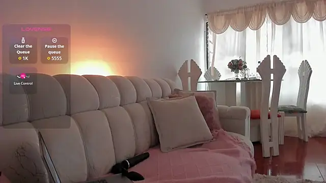 Snapshot of PamelaBliss chatting on October 2025 12:12:02 PM PamelaBliss online show from October 2025 12:12:02 PM