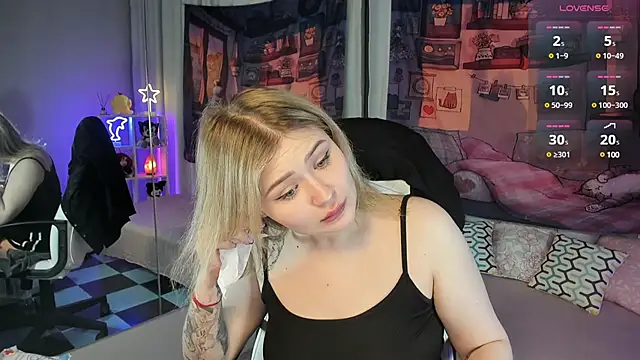 MargoBryan online show from February 2025 09:25:02 PM